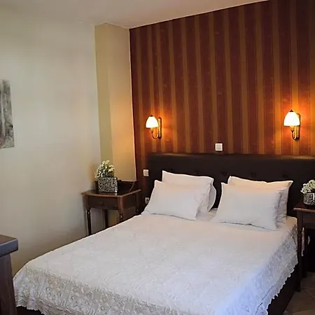 Hagiati Anastasiou & * Zambujeira do Mar